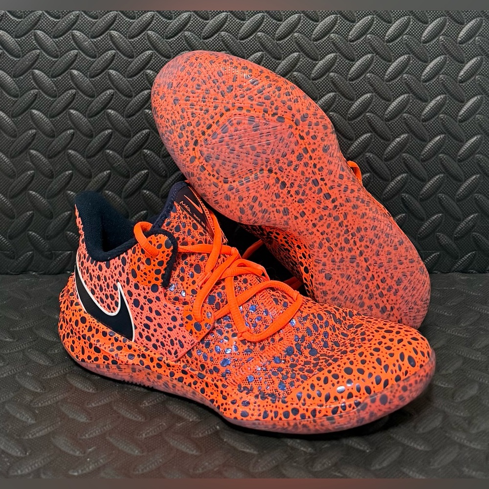 Nike Zoom HyperSpeed Court SE Electric Volleyball Shoes FV3685-900 Mens Size 7